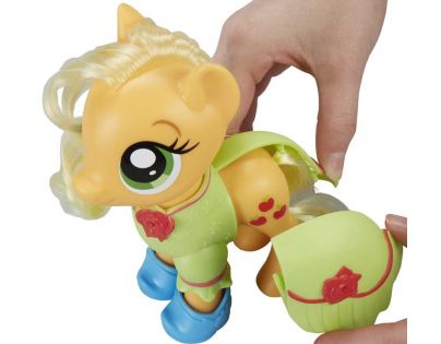 My Little Pony 15 cm poník s doplňky a převleky Applejack