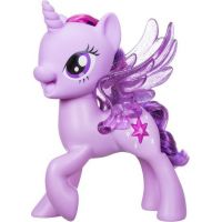 My Little Pony Hrací set se zpívající Twilight Sparkle a Spike 2