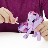 My Little Pony Poník s kloubovými body - Princess Twilight Sparkle 3