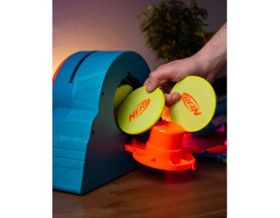 Nerf Elite 2.0 vystřelovač disků se světelným efektem