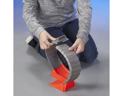 Nerf Nitro Speedloop překážka