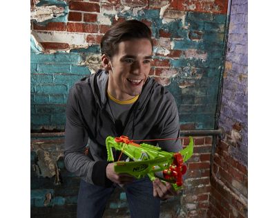 Hasbro Nerf Zombie Outbreaker kuše
