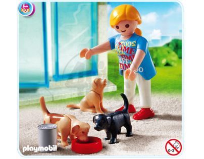 Playmobil 4687 - Ošetřovatelka štěňat