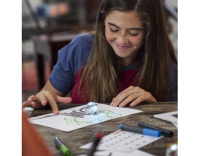 Ozobot EVO programovatelný robot bílý