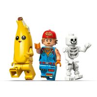 LEGO® Fortnite® 77075 Peely a Sparkplug a jejich tábořiště 6
