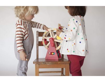 Petitcollage Dřevěné ruské kolo