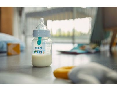 Philips Avent Láhev Anti-colic 260 ml s ventilem AirFree