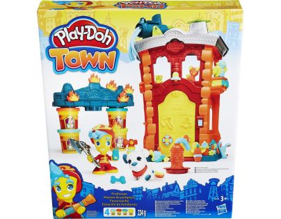 Play-Doh Town Požární stanice - Poškozený obal