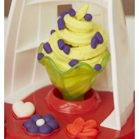Play-Doh Ultimate swirl Ice Cream maker 3