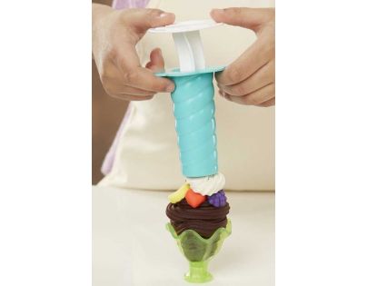 Play-Doh Ultimate swirl Ice Cream maker