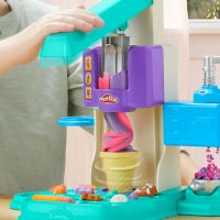 Play-Doh Zakřivená zmrzlinárna 4