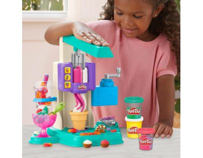 Play-Doh Zakřivená zmrzlinárna