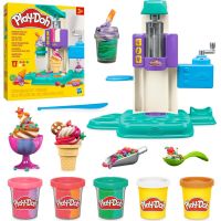 Play-Doh Zakřivená zmrzlinárna