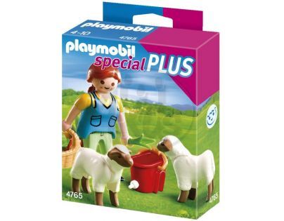 Playmobil 4765 - Selka s ovcemi