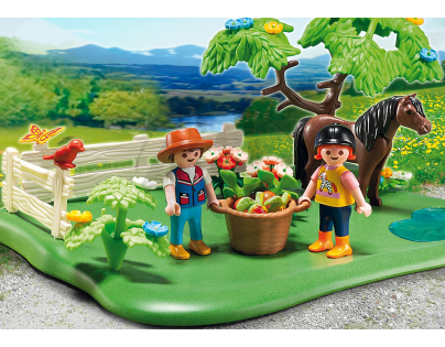 Playmobil 5457 - Výroční Compact Set Pastva poníků a vozík na seno