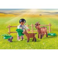 PLAYMOBIL® 71442 Traktor s přívěsem a nádrží na vodu 4