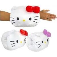 Plyšový poláštařek s otvorem na ruce Hello Kitty fialová mašle 3