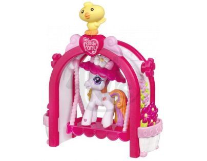 Hasbro 62862 - Ponyville - Malý poník s doplňkem