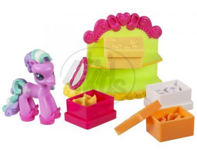 Hasbro 62862 - Ponyville - Malý poník s doplňkem