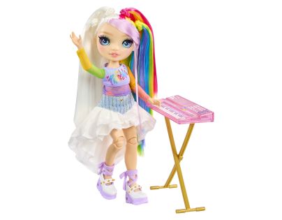 Rainbow High Junior Fashion panenka v rockové kapele - Amaya