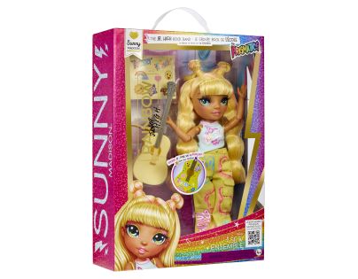 Rainbow High Junior Fashion panenka v rockové kapele - Sunny