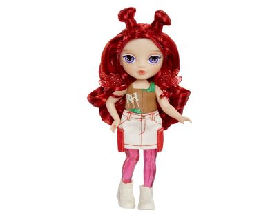 Rainbow High Malá sestřička víla - Apple (Red)