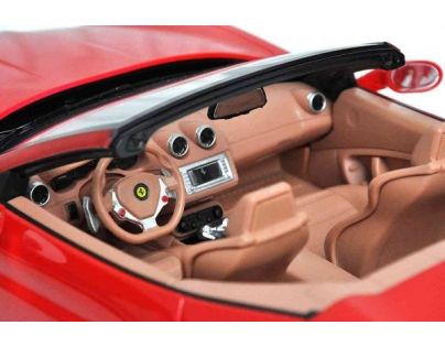 RC auto Ferrari California (1:12) - Poškozený obal