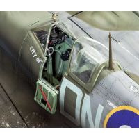 Revell Plastic ModelKit letadlo Spitfire Mk.IXC 1 : 32 3