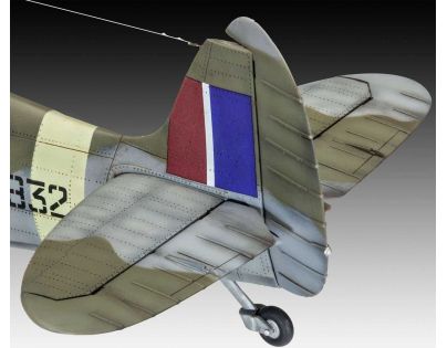 Revell Plastic ModelKit letadlo Spitfire Mk.IXC 1 : 32