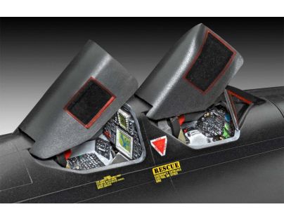 Revell Plastic ModelKit letadlo Lockheed SR-71 A Blackbird 1 : 48