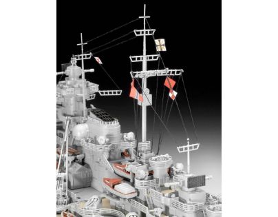 Revell Plastic ModelKit loď Battleship Bismarck 1:350