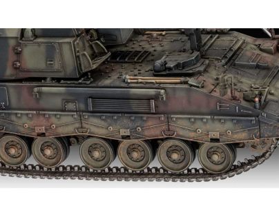 Revell Plastic ModelKit tank Panzerhaubitze 2000 1:35