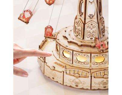 RoboTime 3D skládačka hrací skříňky Řetízkový kolotoč barevný