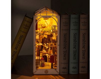 RoboTime miniatura domečku Slunečné městečko RoboTime miniatura domečku Slunečné městečko