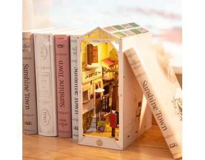 RoboTime miniatura domečku Slunečné městečko RoboTime miniatura domečku Slunečné městečko