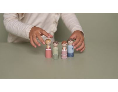 Sada dřevěných panenek Family Rosa