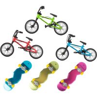 HM Studio Sada kolo a skateboard sada - červená - Poškozený obal