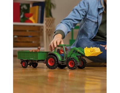 Schleich Traktor s přívěsem