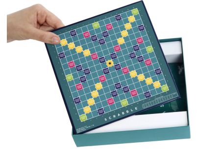Mattel Scrabble cestovní CZ - Poškozený obal