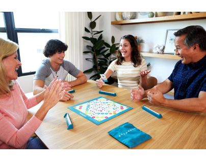 Mattel Scrabble CZ