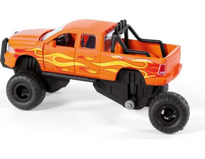 SIKU 2358 Super RAM 1500 se sundavacími pneumatikami 1:50