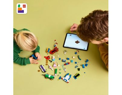 LEGO® Disney a Pixar 43264 Slavnostní vláček a Autíčko z Příběhu hraček