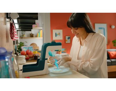 Smart Sketcher AI kreslicí projektor s umělou inteligencí