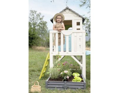 Smoby Domeček na pilířích se čtvercovým pískovištěm a skluzavkou 150 cm