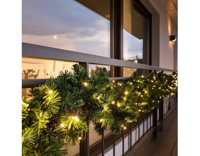 Solight LED vánoční girlanda s jehličím, 7m, 112x LED, časovač, 230V, IP44
