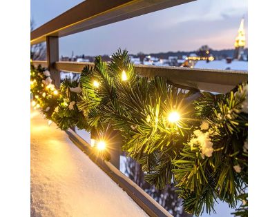 Solight LED vánoční girlanda s jehličím, 7m, 112x LED, časovač, 230V, IP44