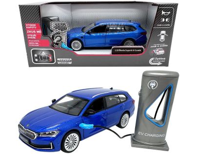 Sparkys 1:35 Škoda Superb IV Combi modré + nabíjecí stanice