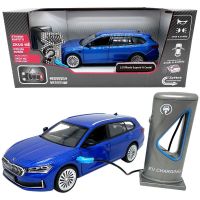 Sparkys 1:35 Škoda Superb IV Combi modré + nabíjecí stanice