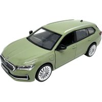 Sparkys 1:35 Škoda Superb IV Combi zelené 2