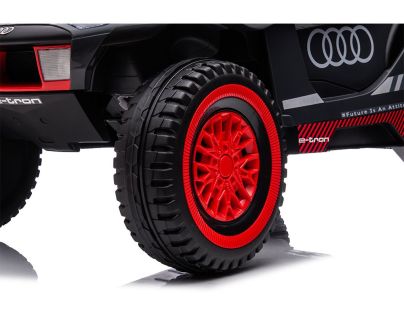 Sparkys Dětské elektrické auto Audi RS Q E-TRON + dálkový ovladač